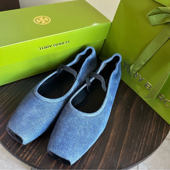 Tory Burch RUNWAY BALLET - Picture 2 of 13